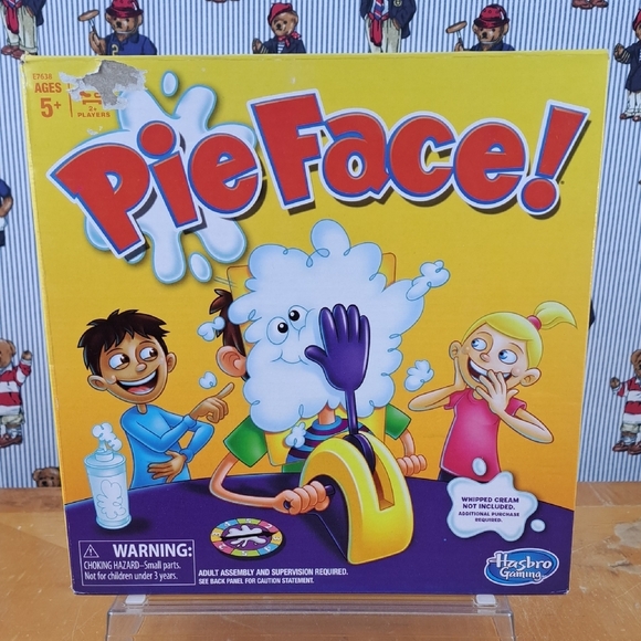 New sealed in box Hasbro Pie Face 2018 family game - Picture 1 of 7